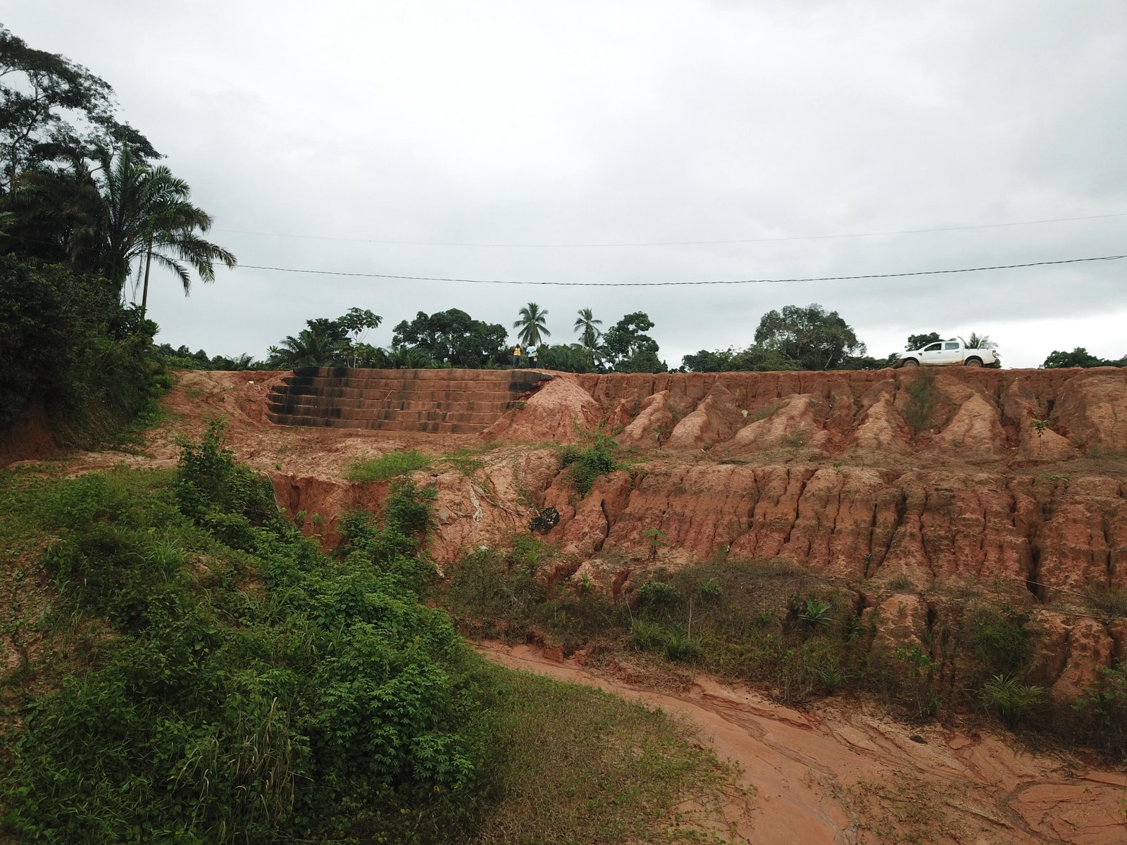 Exploration géologique et minière